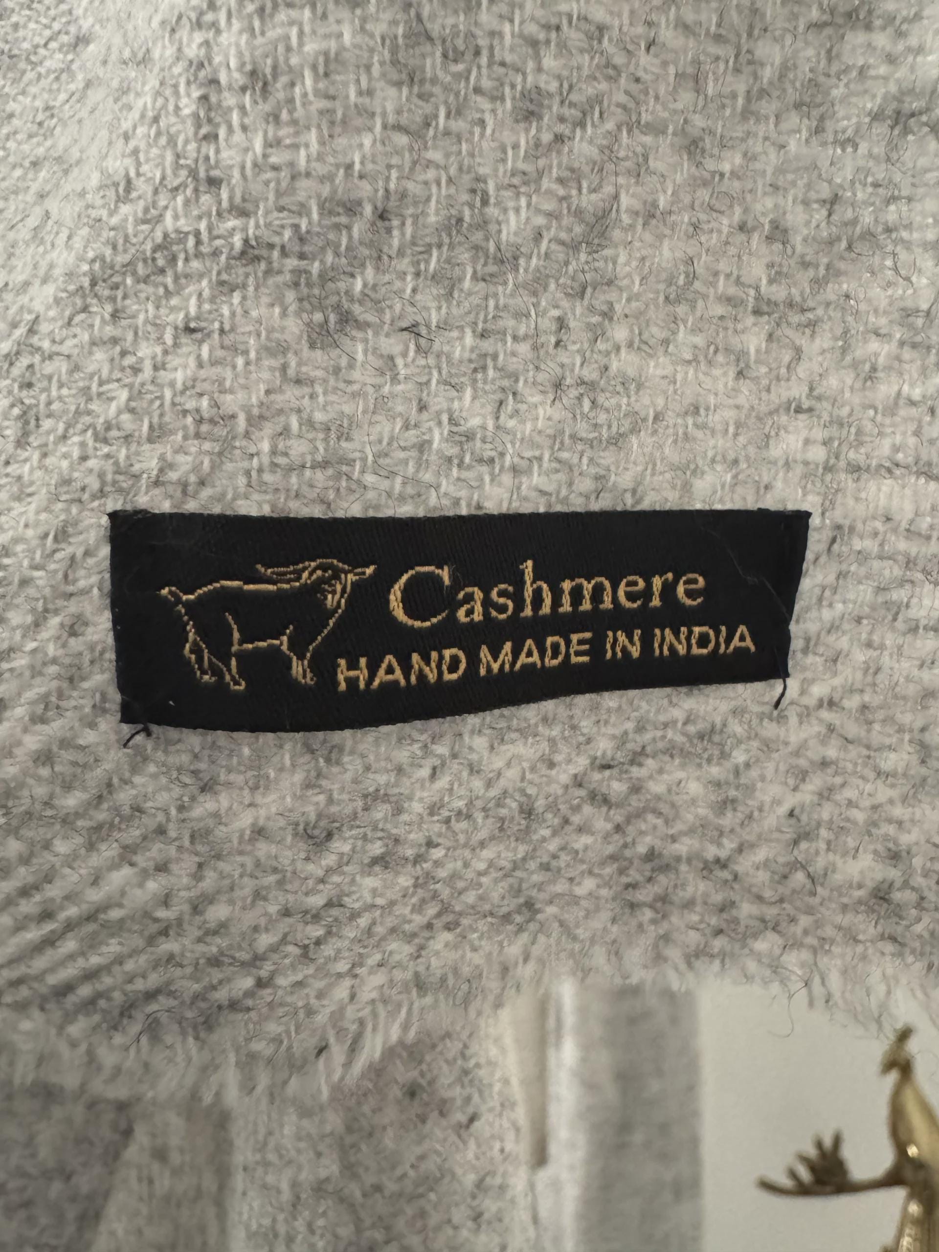 Handcrafted Cashmere Wool Shawl, Unisex, Light Gray, Eco-Friendly, Natural Undyed, Artisan Made, Luxury Travel Wrap, Father's day Gift