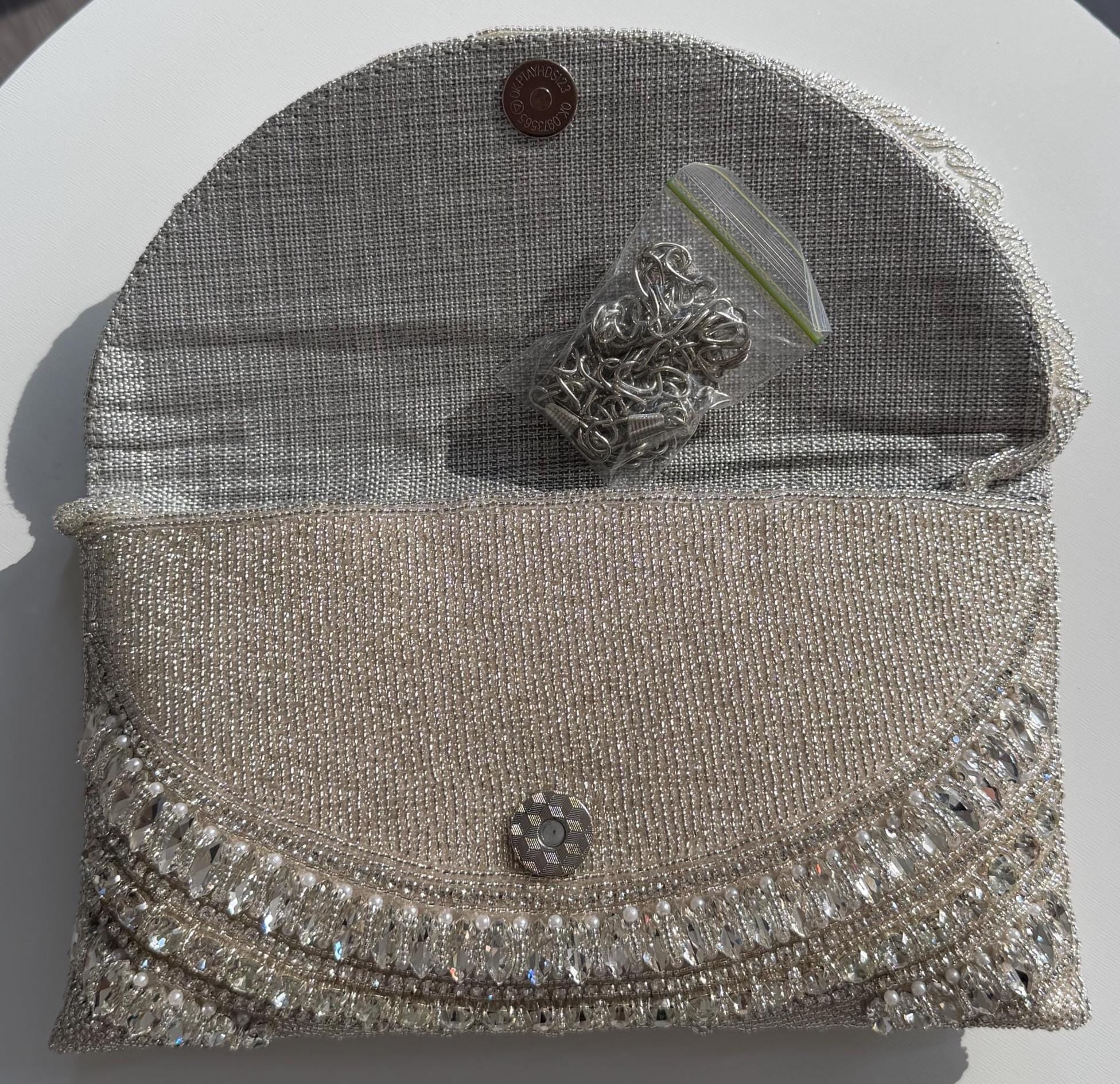Silver Crystal Evening Bag, Rhinestone Clutch, Purse with Chain Strap, Bridal Wedding Handbag, Formal Prom Cocktail Purse, Gift for Her
