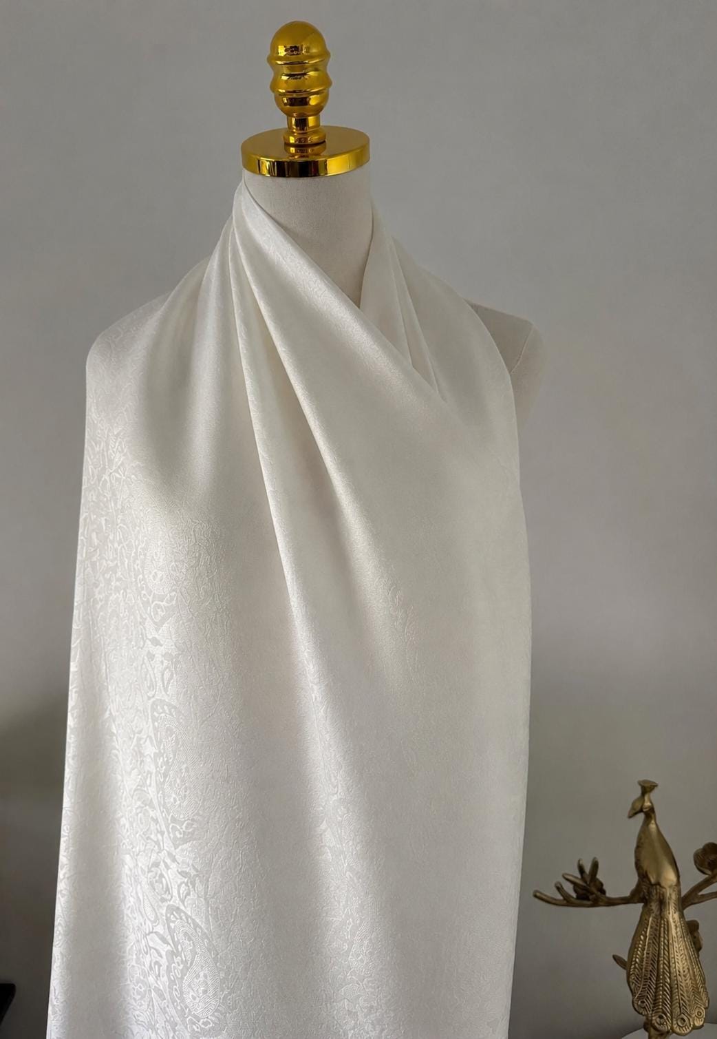 Silk Shawl, Bridal, Soft Ivory, Handcrafted Jacquard Floral Wrap, Lightweight Evening Stole, Wedding Guest Scarf, Luxury Gift for Her